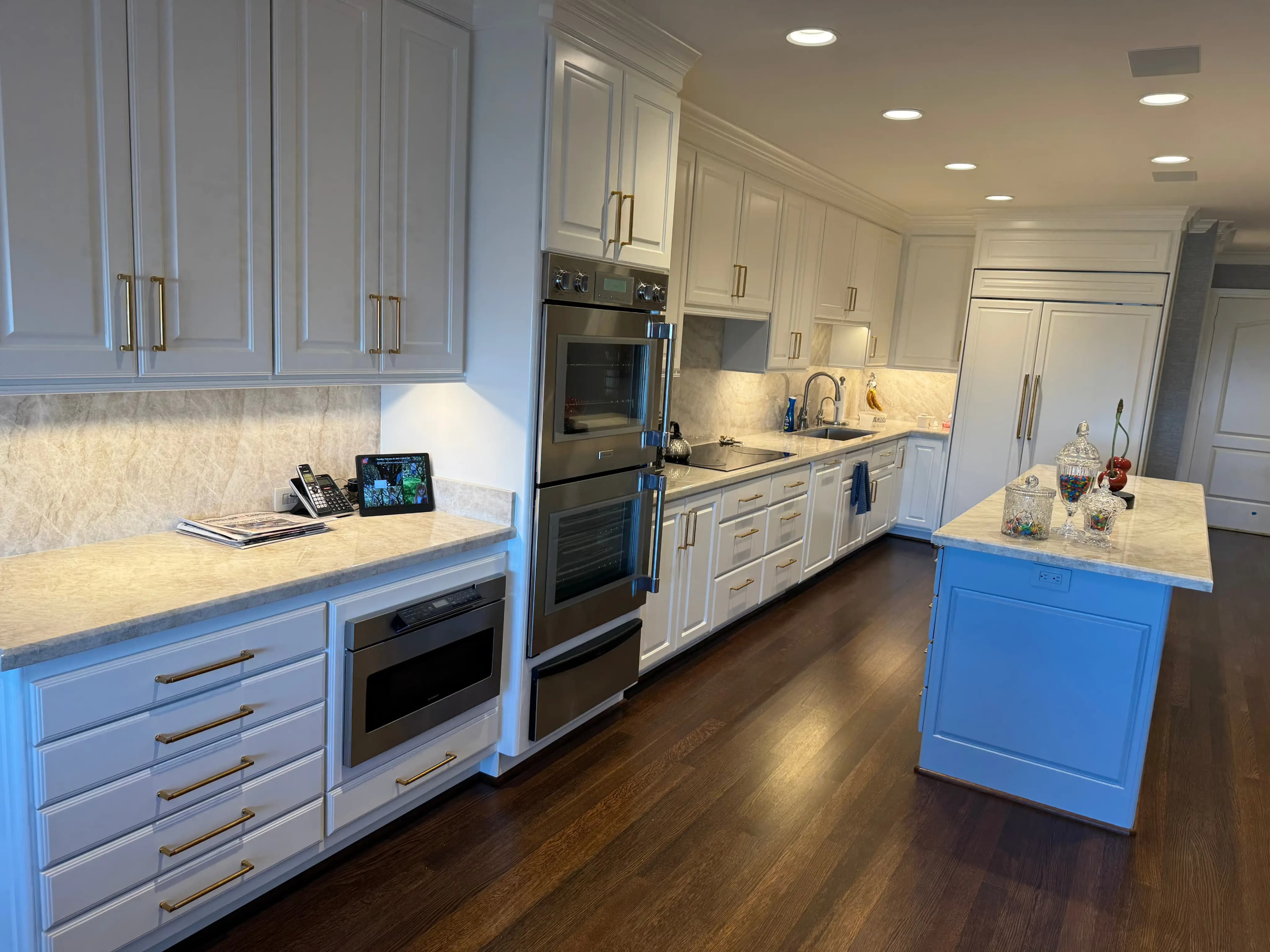 Cabinet Refinishing & painting